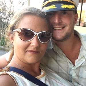 Meet your Posher, Christie