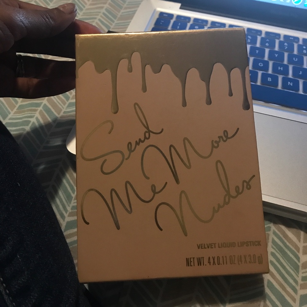 Send me more nudes Kylie lip kit