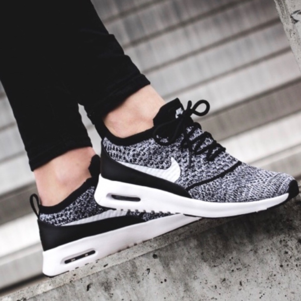Nike women's authentic air max ultra sz 7.5 new - Picture 1 of 8