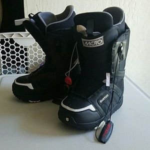 Black and White snowboarding boots