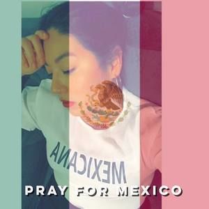 Meet your Posher, Ivett