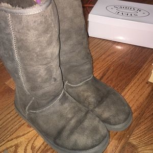 Grey tall ugg boots