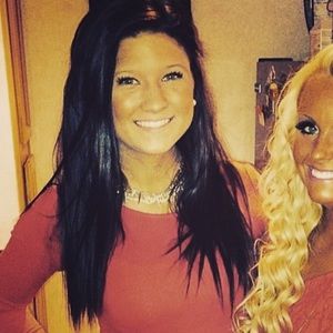 Meet your Posher, Rachel