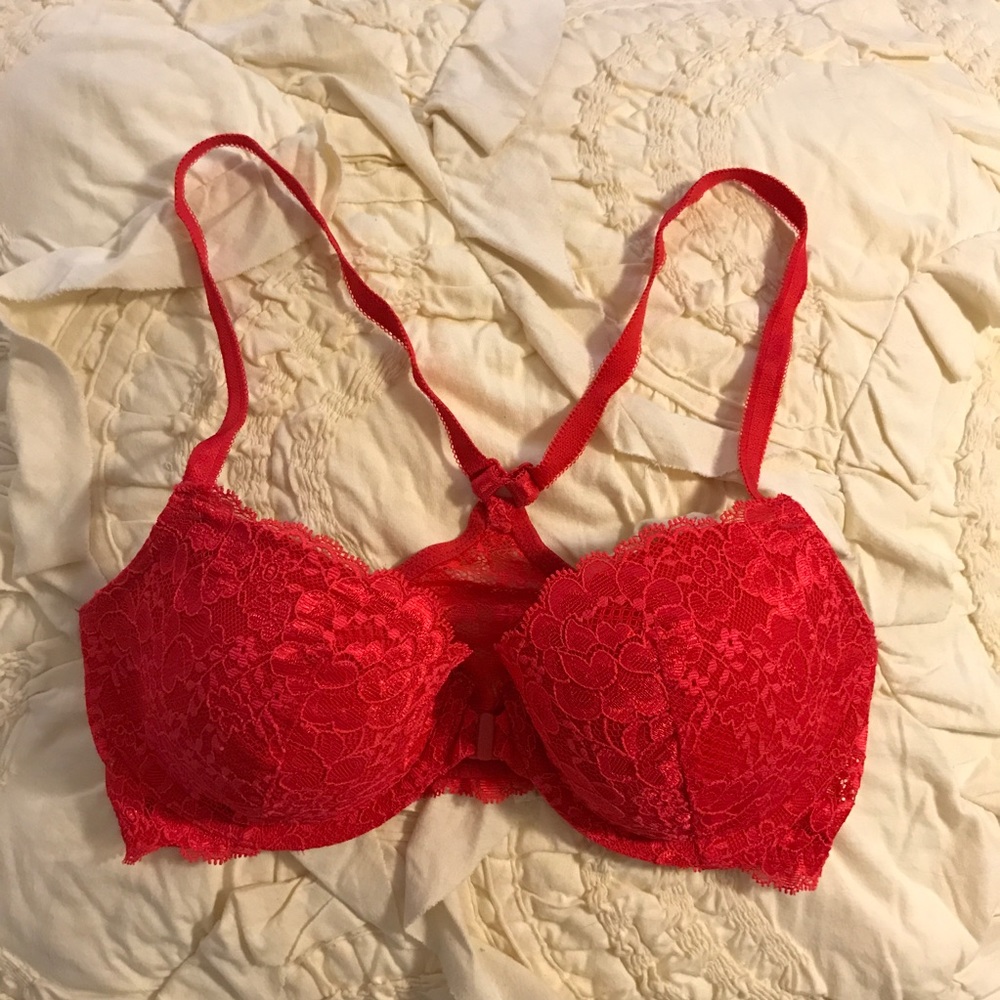 [NWOT] Victoria's Secret lace racerback bra