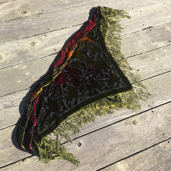 🍂 Autumnal Velour Poncho 🍁 - Picture 1 of 3
