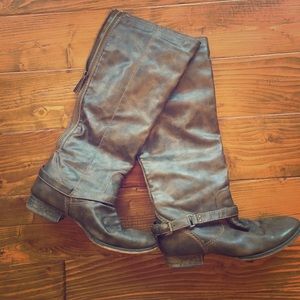 Brown gently worn boots