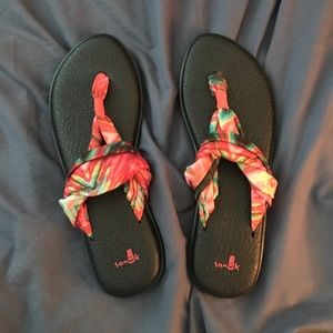 Sanuk Yoga Sling Sandal - Tie Dye