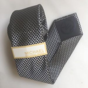 NEW Michael Kors Black Gray Slim Tie