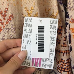LuLaRoe Sweaters - NWT LuLaRoe Sarah Cardigan M Fall Aztec Jacquard LuLaRoe Sweaters - NWT LuLaRoe Sarah Cardigan M Fall Aztec Jacquard
