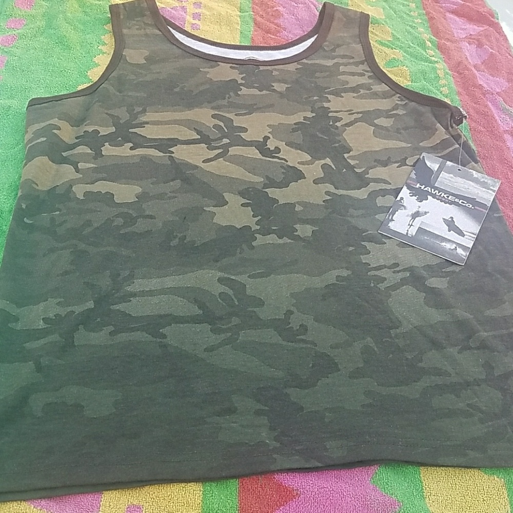 Camo Hawk tank