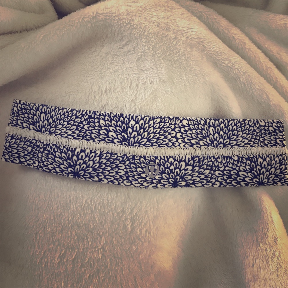 Lululemon headband