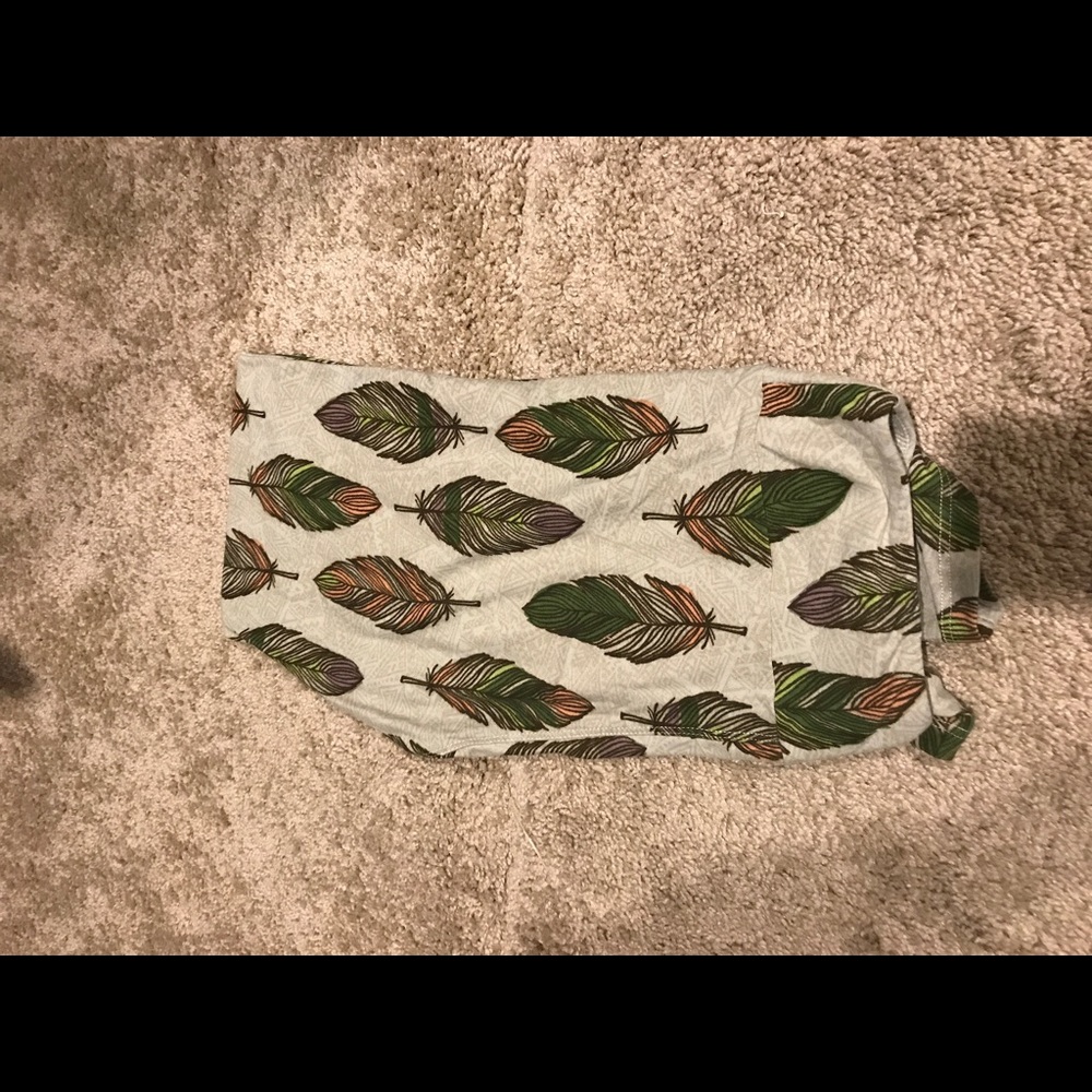 LuLaRoe Unicorn OS Feather Leggings