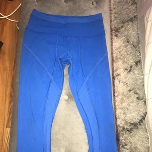 Cropped work out leggings