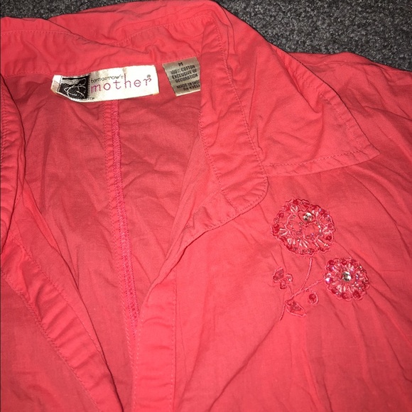 Maternity, coral shirt - Picture 2 of 2