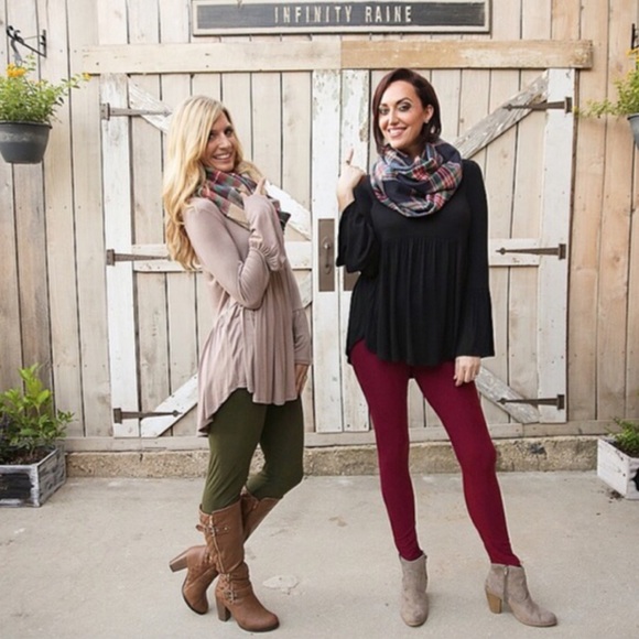 Infinity Raine Olive Green Soft Leggings - Picture 3 of 4