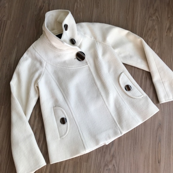 SOLD Liquid Funnel Neck Luxury Cream Jacket 2 - Picture 8 of 8