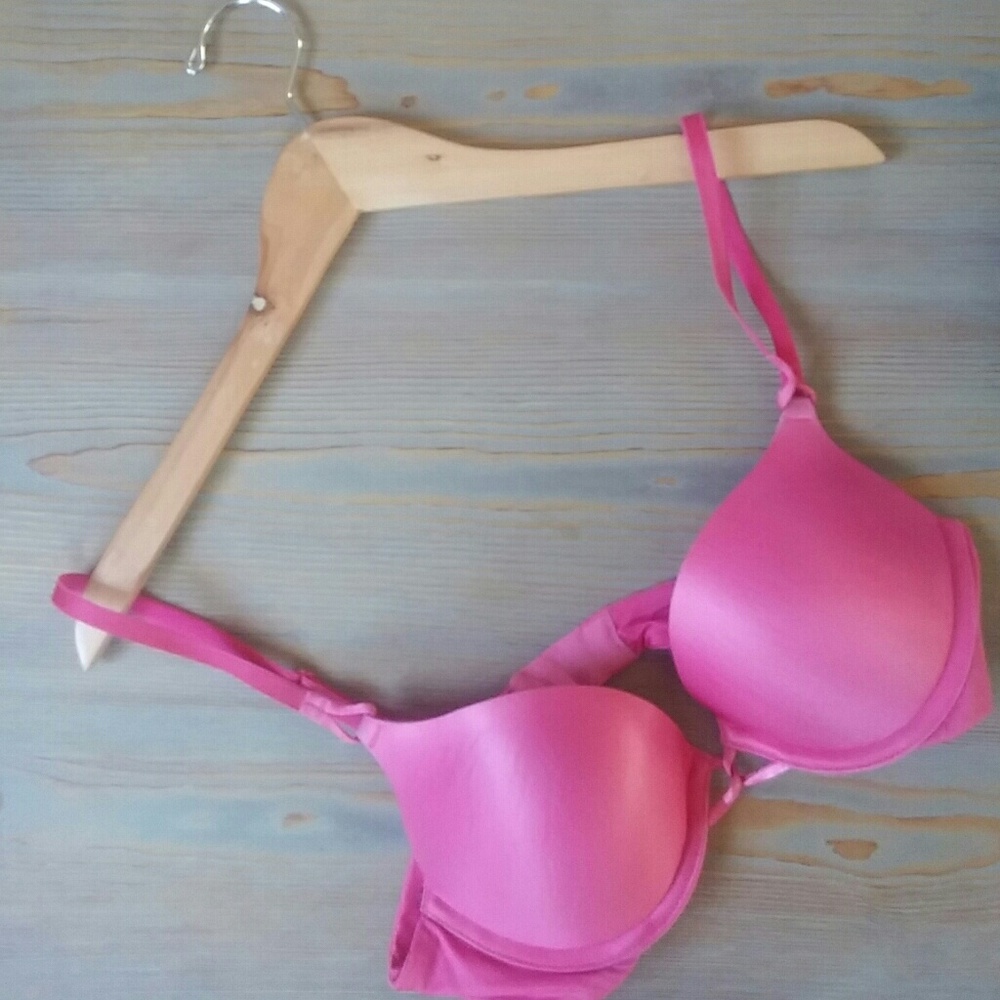 Victoria Secret Plunge Bra