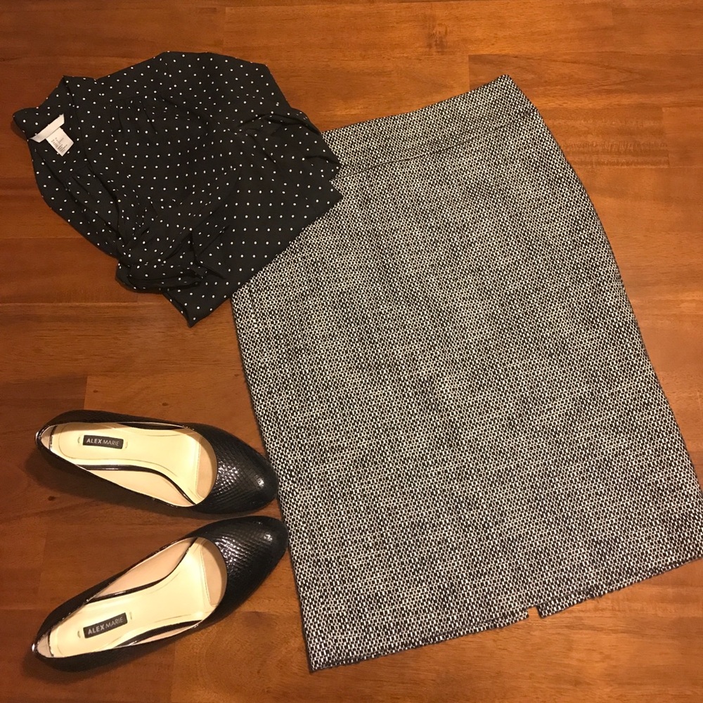 *SALE* LOFT Tweed Pencil Skirt