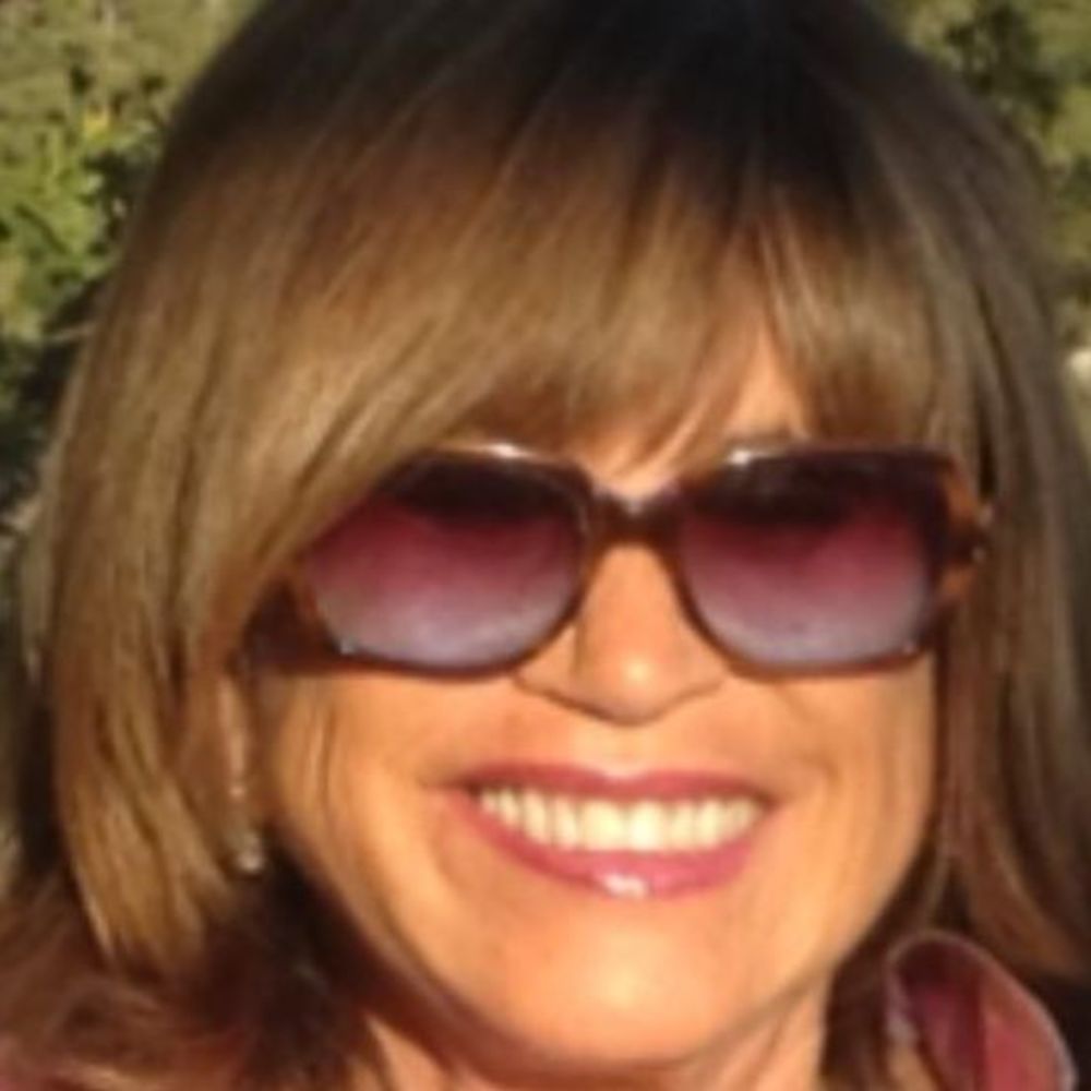 Meet your Posher, Suzanne