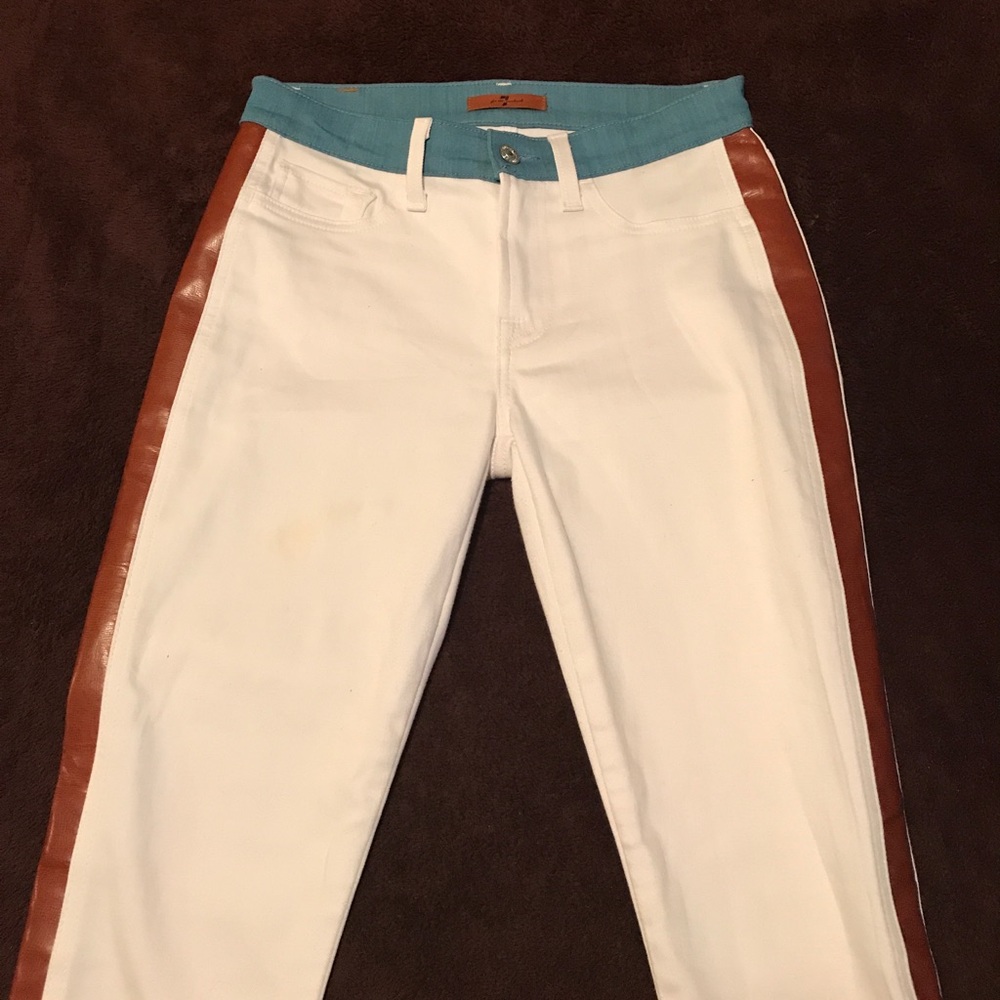 7 For All Mankind size 27. Never worn.