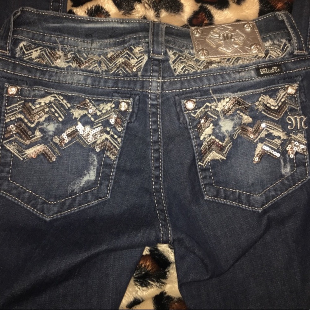 Miss Me Signature Skinny Jeans