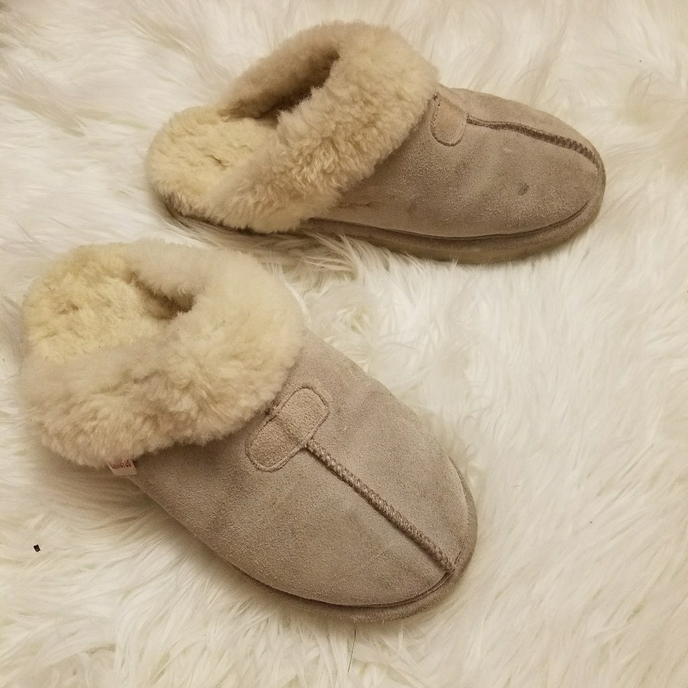Tamarac  slip ons