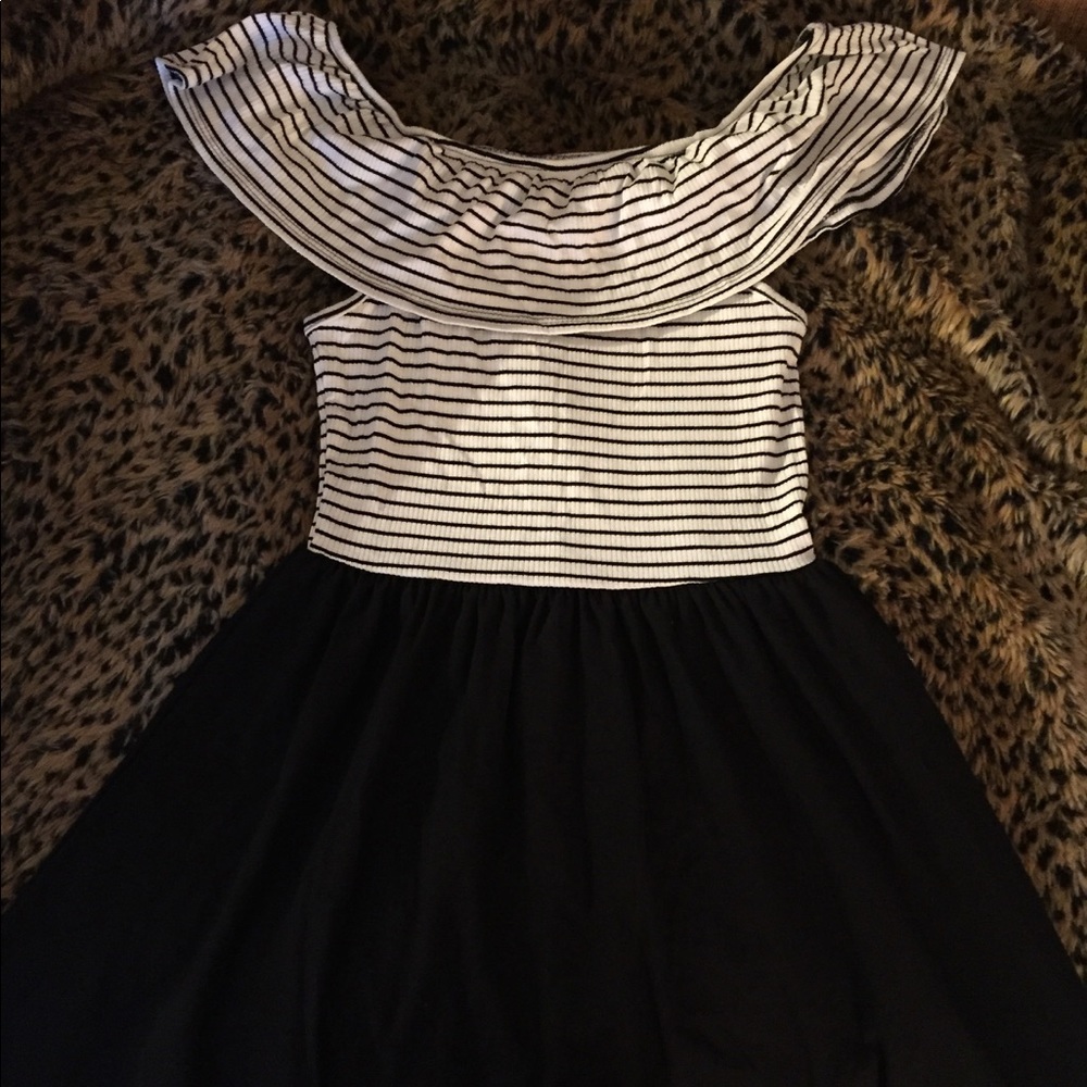 Black and white ruffle off the shoulder dress