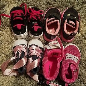 4 pairs shoes