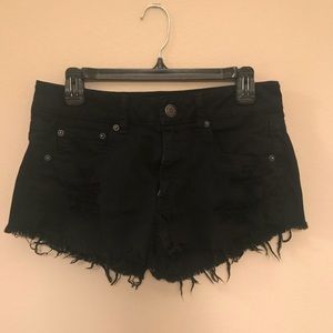 AMERICAN EAGLE OUTFITTERS BLACK DENIM SHORTS