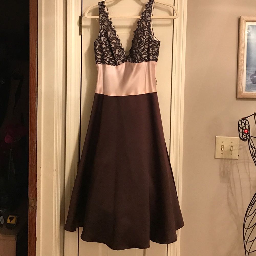 BEAUTIFUL LAUNDRY BY SHELLI SEGAL BROWN PROM DRESS