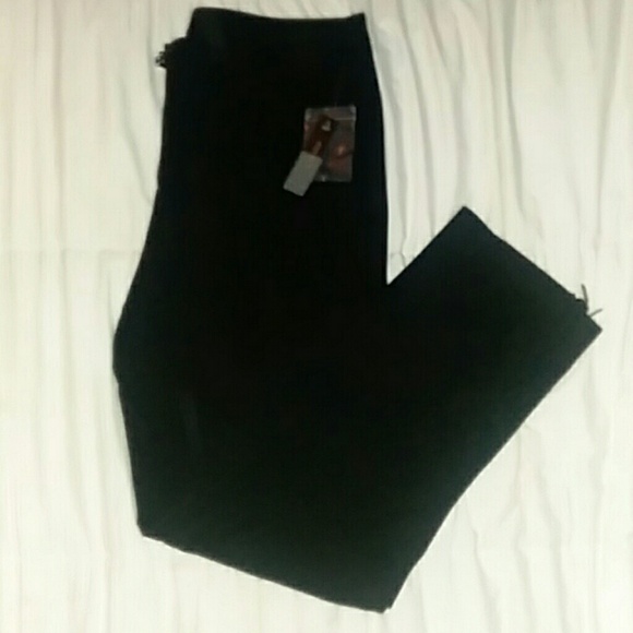 💥NEW !!💥Bisou Bisou dress pants - Picture 2 of 4