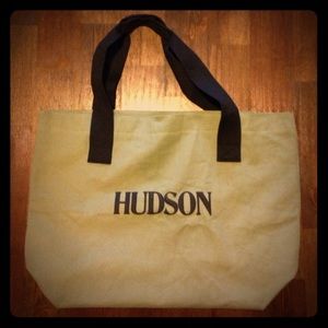 HUDSON canvas tote 💼