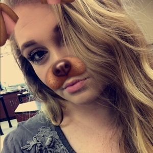 Meet your Posher, Lainey