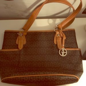 Giani Bernini-  block signature tote NEVER USED