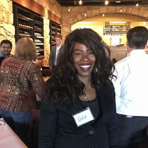 Meet your Posher, Ora