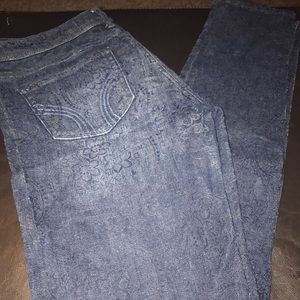 Hollister jeans with velvet detail