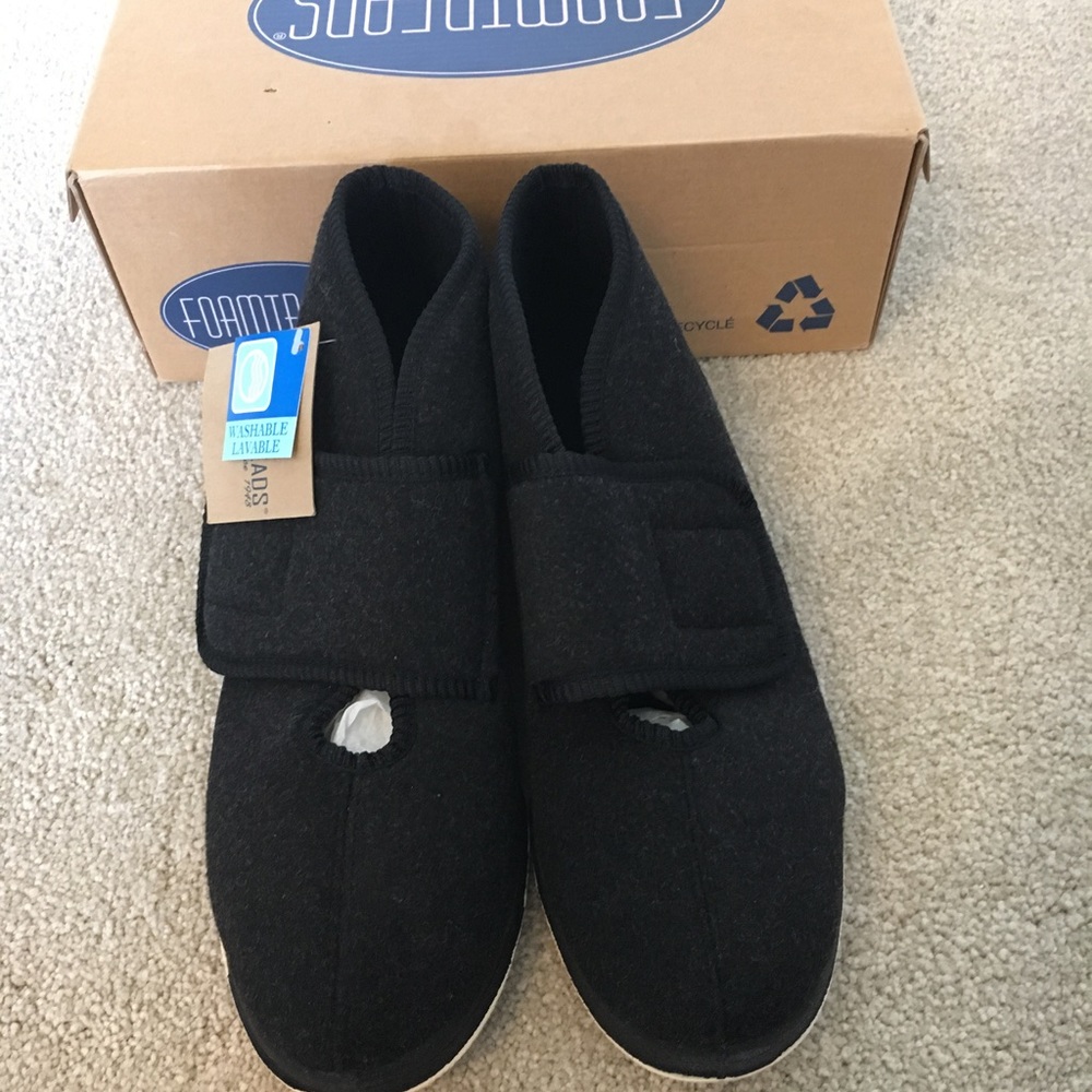 Foamtreads Kendale slippers size 9.5