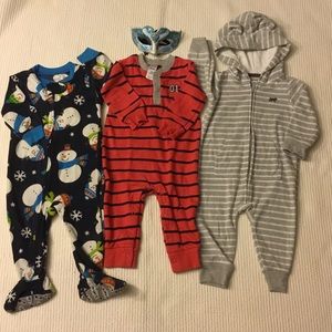 Carter's winter bundle: jumpsuit, pajamas, overall