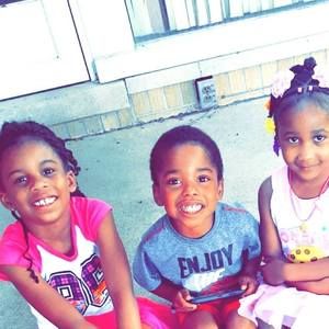 Meet your Posher, Antoine