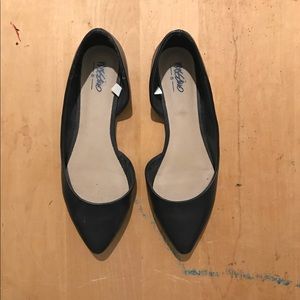 Massing Faux Leather Flats