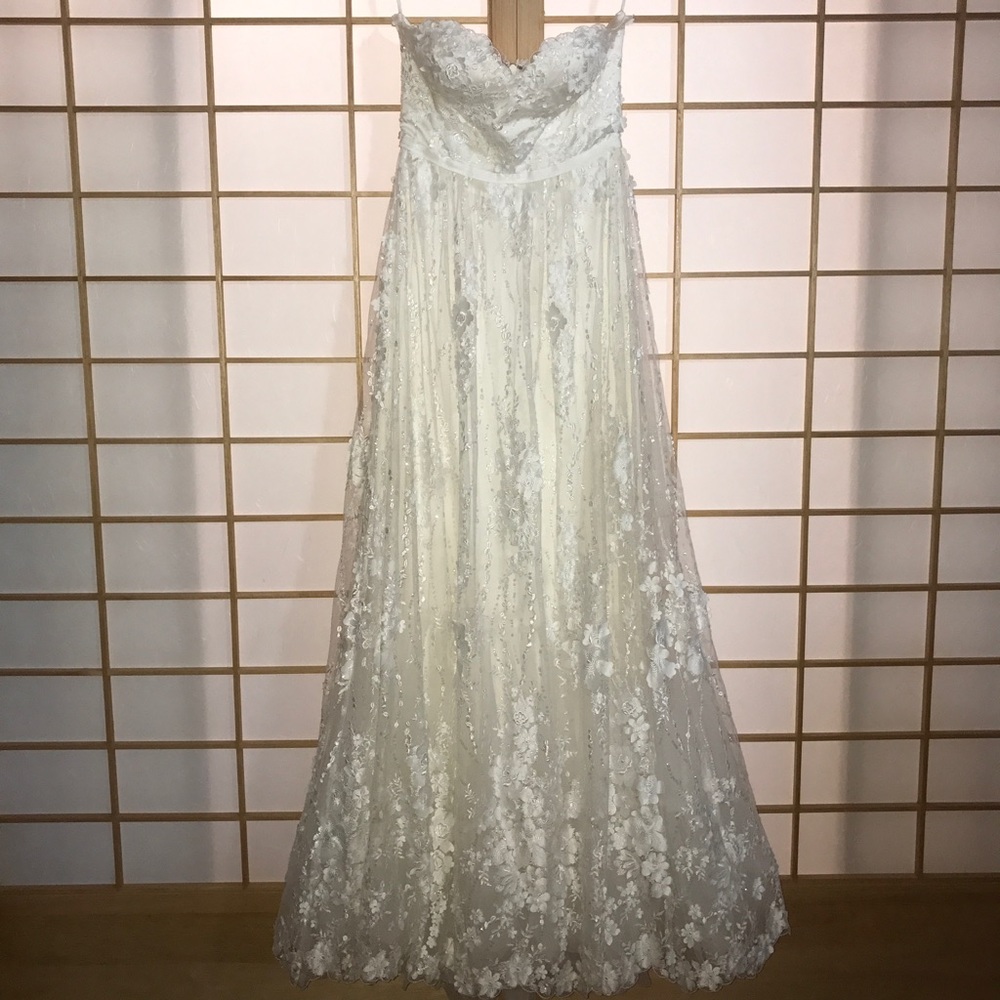 BHLDN Floral Appliqué Gown - Picture 4 of 5