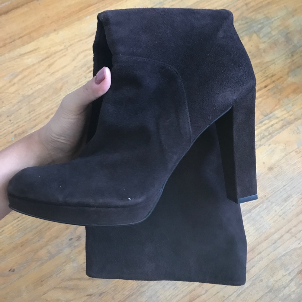 Brown Stuart Weitzman Boots - Picture 6 of 7