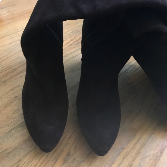 Brown Stuart Weitzman Boots - Picture 3 of 7