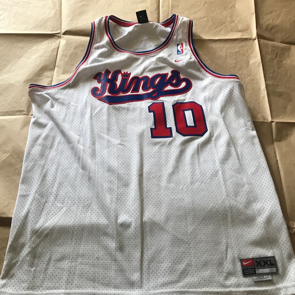 Mike Bibby, throwback Sacramento jersey