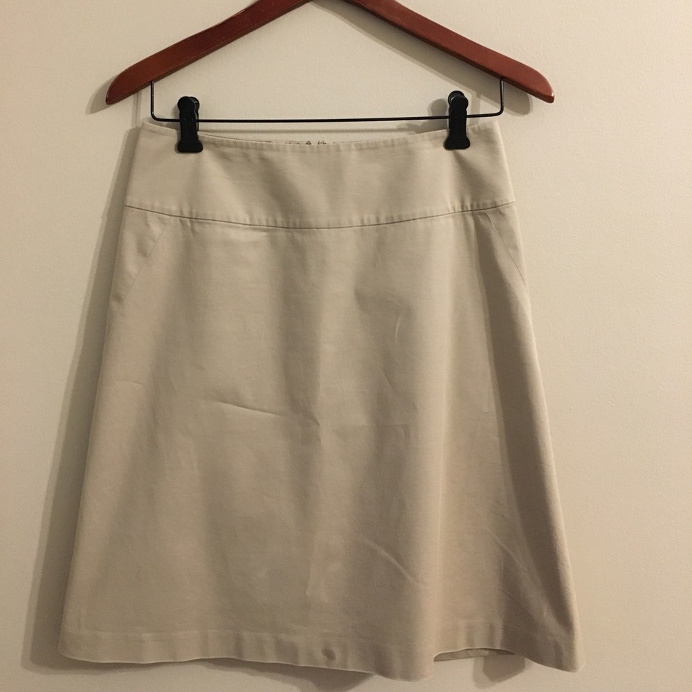 Banana Republic khaki pencil skirt