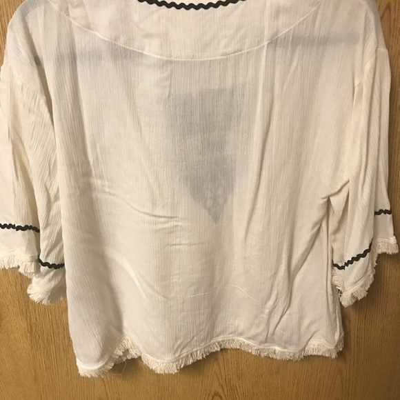 Rue 21 x Sadie Robertson shirt - Picture 2 of 2