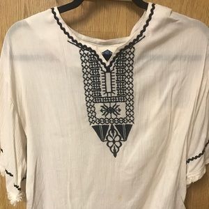 Rue 21 x Sadie Robertson shirt