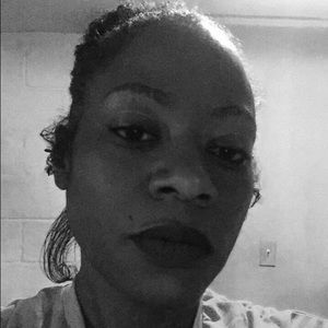 Meet your Posher, Jami