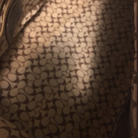 Authentic Coach over-the-shoulder carryon/duffle - Picture 5 of 6