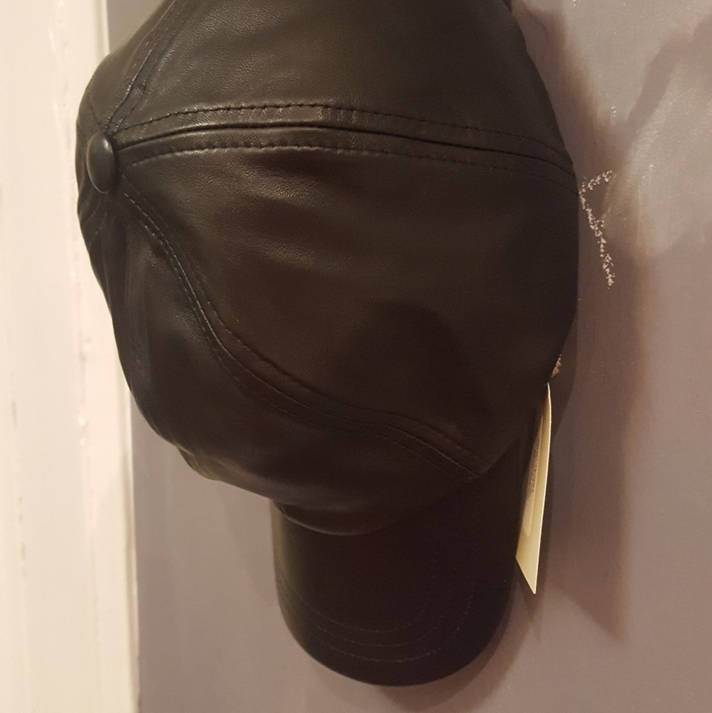 100% Lamb Leather Baseball Hat
